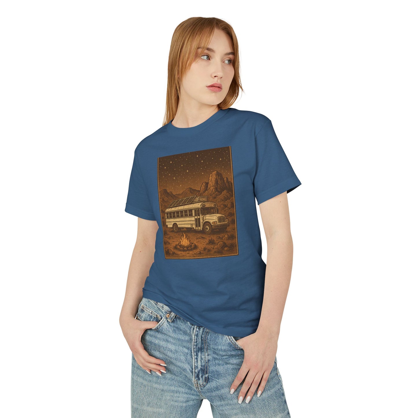 T-Shirt Skoolie Desert Star-Studded Night Sky Unisex Tee